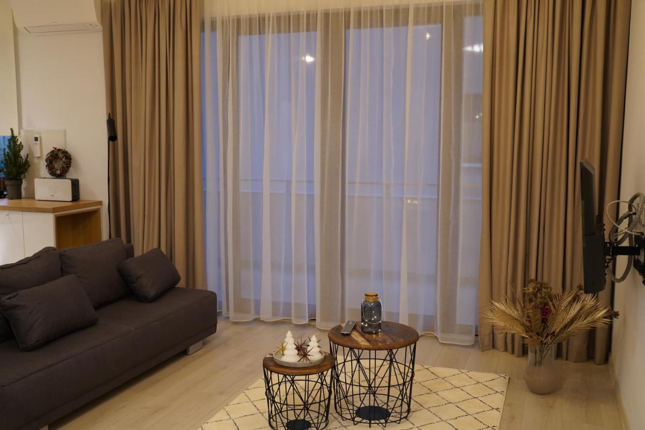 Gio Home C13 บูคาเรสต์ ภายนอก รูปภาพ